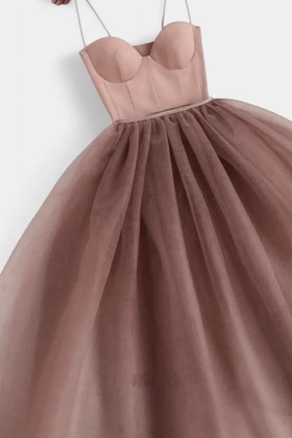 Giselle | Elegant Tulle Maxi Dress - Lora Toronto