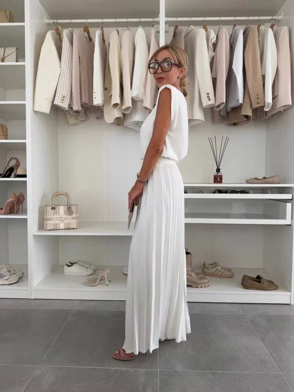Maureen Elegant 2 - Piece Set - Lora Toronto