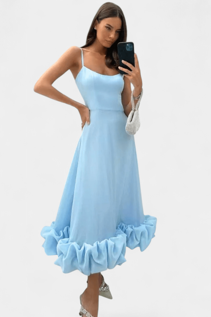 Sela | Graceful Flowing Maxi Dress - Lora Toronto