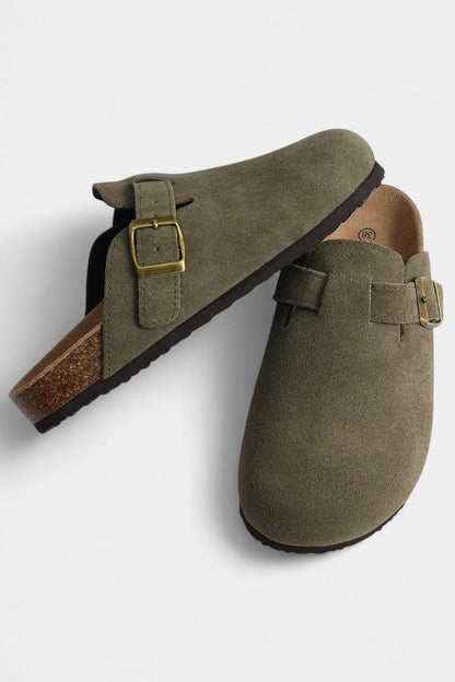 Tia Robust Suede Clogs - Lora Toronto