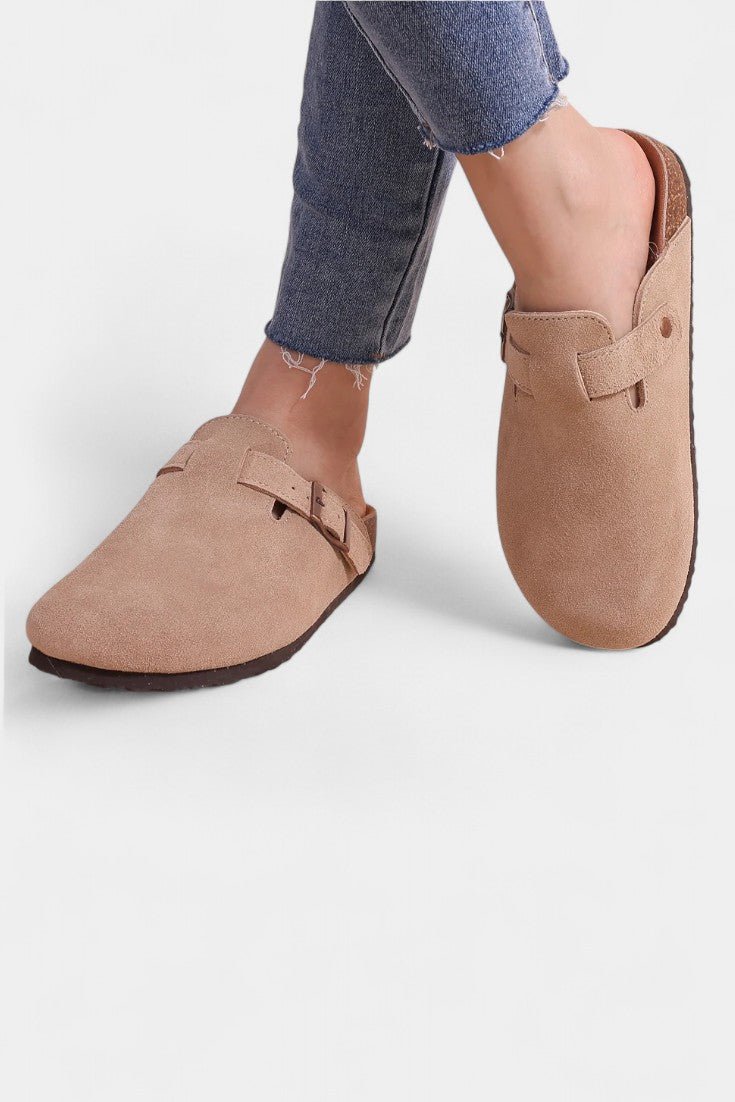 Tia Robust Suede Clogs - Lora Toronto